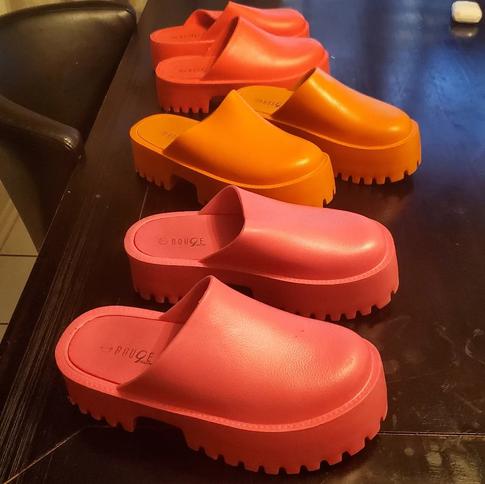 Womems Colorful Slip-On Shoes - Picture 1 of 1